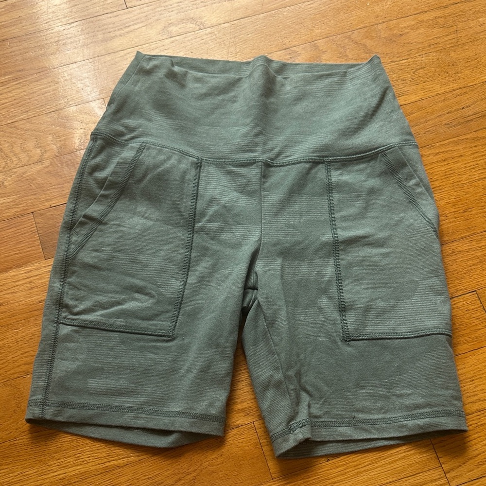 Aerie Camo Biker Shorts